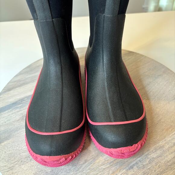 Muck Hale Women's 100% Waterproof Black & Hot Pink Rubber Boots US Size 6 - Picture 5 of 9